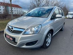Pannacotta Gebraucht 2010 Opel Zafira Innovation Van / Kleinbus | 8.900 €