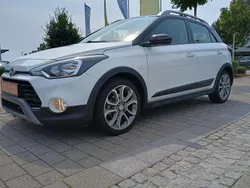 Weiß Gebraucht 2019 Hyundai i20 Active Limousine | 14.490 € (Etwas zu teuer)
