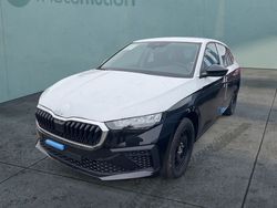 Schwarz Gebraucht 2022 Skoda Scala Kleinwagen | 20.295 € (Fairer Preis)