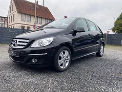 Schwarz Gebraucht 2010 Mercedes B160 Van / Kleinbus | 4.890 € (Fairer Preis)