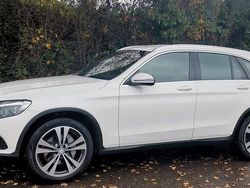 Weiß Gebraucht 2016 Mercedes GLC250 SUV | 25.500 € (Fairer Preis)