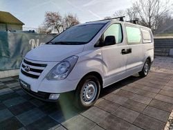 Weiß Gebraucht 2016 Hyundai H-1 Van | 13.500 € (Teuer)