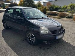 Gebraucht 2004 Renault Clio II Kleinwagen | 1.990 € (Fairer Preis)