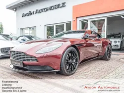 Rot Gebraucht 2022 Aston Martin DB11 Coupé | 189.995 €