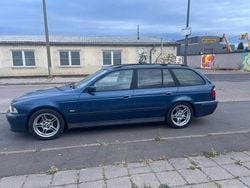 Blau Gebraucht 2001 BMW 520 Sport Line Kombi | 2.900 € (Guter Preis)