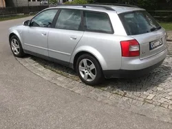 Silber Gebraucht 2001 Audi A4 Limousine | 1.299 € (Fairer Preis)