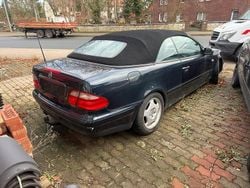 Blau Gebraucht 2001 Mercedes CLK200 Cabrio | 1.899 € (Guter Preis)