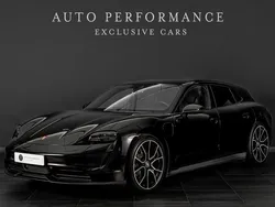 Schwarz Gebraucht 2023 Porsche Taycan Performance Package Limousine | 76.000 € (Etwas zu teuer)