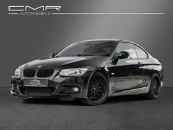 Black sapphire metallic Gebraucht 2012 BMW 320 Comfort Edition Coupé | 7.910 € (Superpreis)