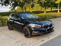 Schwarz Gebraucht 2019 BMW 118 Kleinwagen | 21.100 € (Etwas zu teuer)