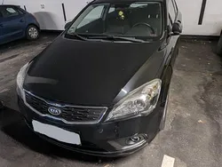 Schwarz Gebraucht 2011 Kia ProCeed Spirit Kleinwagen | 2.800 € (Superpreis)