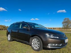 Braun Gebraucht 2013 VW Passat Comfortline Kombi | 11.900 € (Teuer)