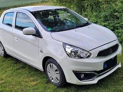 Weiß Gebraucht 2017 Mitsubishi Space Star Kleinwagen | 2.550 €