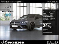 Grau Gebraucht 2023 Mercedes CLA250 Shooting Brake AMG Kombi | 41.840 € (Teuer)