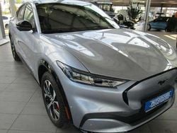 Silber Gebraucht 2023 Ford Mustang Mach-E SUV | 35.950 € (Guter Preis)