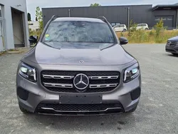 Grau Gebraucht 2023 Mercedes GLB220 Progressive SUV | 40.900 € (Fairer Preis)