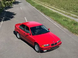 Rot Gebraucht 1997 BMW 316 Limousine | 9.690 €