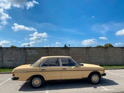 Braun Gebraucht 1984 Mercedes 200 Limousine | 3.800 €