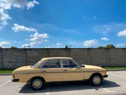 Mercedes 200