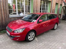 Rot Gebraucht 2017 Peugeot 308 Active Kombi | 6.000 € (Superpreis)