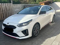 Weiß Gebraucht 2019 Kia ProCeed Kleinwagen | 22.999 € (Fairer Preis)