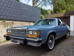 Blau Gebraucht 1986 Ford Crown Limousine | 13.999 €