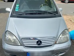 Grau Gebraucht 2001 Mercedes A170 Limousine | 1.250 €