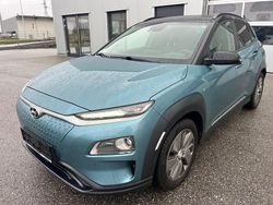 Blau Gebraucht 2018 Hyundai Kona Premium SUV | 15.351 € (Guter Preis)