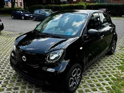 Schwarz Gebraucht 2019 Smart ForFour Limousine | 12.000 €
