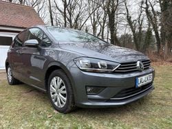 Grau Gebraucht 2017 VW Golf Sportsvan Van / Kleinbus | 13.900 € (Guter Preis)
