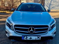 Silber Gebraucht 2015 Mercedes GLA200 AMG SUV | 14.999 € (Guter Preis)