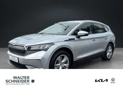 Brilliantsilber metallic (metallic) Gebraucht 2022 Skoda Enyaq iV Loft SUV | 30.990 € (Guter Preis)