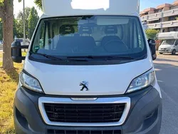 Weiß Gebraucht 2015 Peugeot Boxer Van | 16.500 €