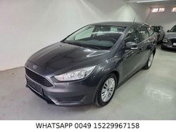 Grau Gebraucht 2017 Ford Focus Limousine | 7.200 € (Guter Preis)