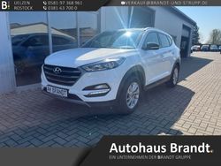 Weiss Gebraucht 2018 Hyundai Tucson Passion SUV | 14.990 € (Fairer Preis)