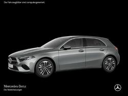 Mountain grau Gebraucht 2024 Mercedes A200 Progressive Limousine | 27.490 € (Guter Preis)