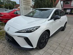 Weiß Gebraucht 2022 MG MG4 EV Kleinwagen | 16.850 € (Superpreis)