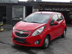 Rot Gebraucht 2011 Chevrolet Spark LS Kleinwagen | 2.299 € (Fairer Preis)