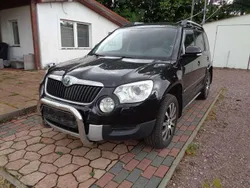 Schwarz Gebraucht 2012 Skoda Yeti Ambition SUV | 3.990 € (Guter Preis)
