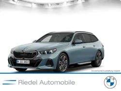 Cape york grün metallic Gebraucht 2025 BMW i5 M Sport Limousine | 63.990 €