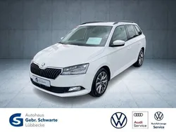 Weiß Gebraucht 2022 Skoda Fabia Best of Kombi | 17.690 € (Fairer Preis)