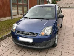 Blau Gebraucht 2007 Ford Fiesta Kleinwagen | 2.300 € (Fairer Preis)