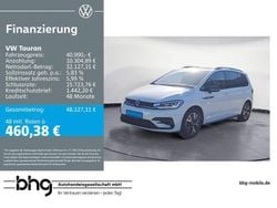 Weiß Gebraucht 2024 VW Touran Highline Van / Kleinbus | 40.990 € (Teuer)