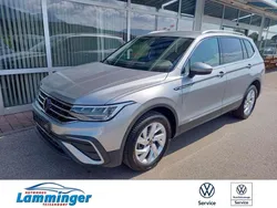 Silber Gebraucht 2024 VW Tiguan Allspace Life SUV | 36.490 € (Guter Preis)