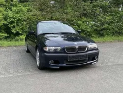 Blau Gebraucht 2003 BMW 318 Sport Line Limousine | 6.999 €