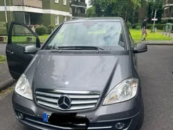 Grau Gebraucht 2008 Mercedes A150 Van / Kleinbus | 3.000 € (Fairer Preis)