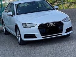 Weiß Gebraucht 2016 Audi A4 Design Limousine | 16.499 € (Teuer)