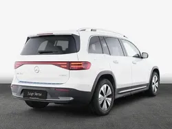 Weiß Gebraucht 2025 Mercedes EQB350 Advanced SUV | 43.990 € (Teuer)