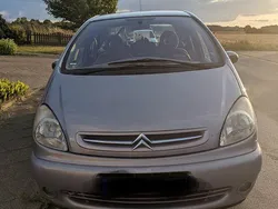 Silber Gebraucht 2002 Citroën Xsara Picasso Exclusive Van / Kleinbus | 1.000 € (Guter Preis)