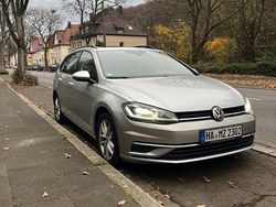 Silber Gebraucht 2019 VW Golf VII Highline Kombi | 12.500 € (Guter Preis)